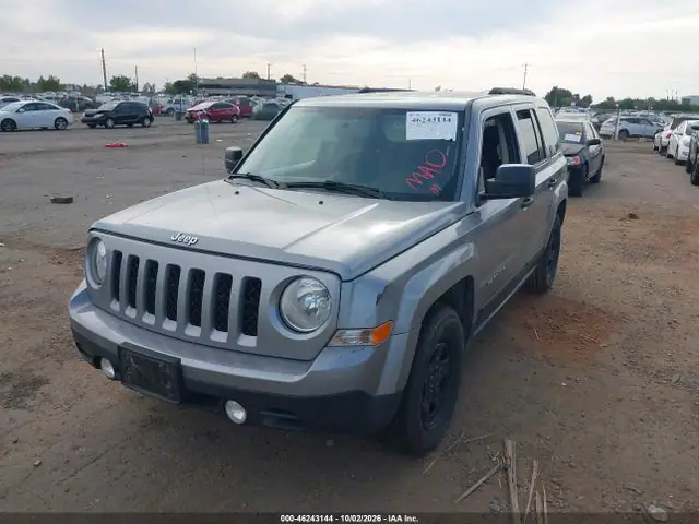 1C4NJPBB0FD306286 — 2015 Jeep Patriot Sport, фото 2 с аукциона IAAI 14.10.2026, Естественный износ