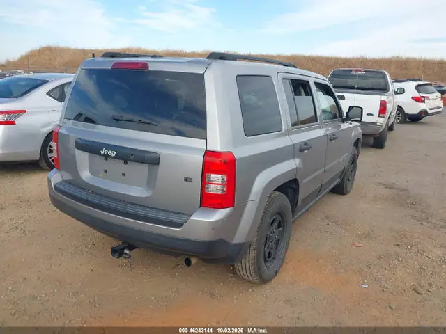1C4NJPBB0FD306286 — 2015 Jeep Patriot Sport, фото 4 с аукциона IAAI 14.10.2026, Естественный износ