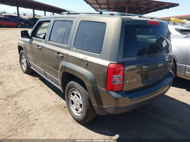 2016 Jeep Patriot Sport VIN 1C4NJRBB2GD566332 фото 3