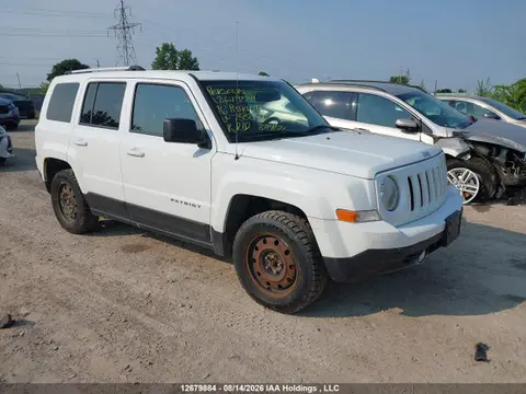 1C4NJRAB3GD738871 — 2016 Jeep Patriot, Передняя часть (Front), фото до ремонта