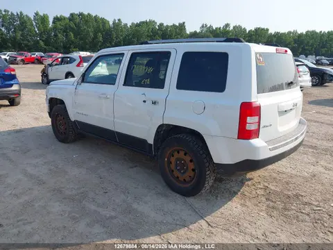 2016 Jeep Patriot VIN 1C4NJRAB3GD738871 фото 3