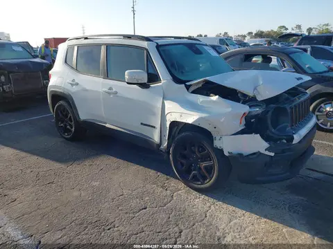 ZACCJABB3JPG85086 — 2018 Jeep Renegade Altitude FWD, Передняя часть (Front End), фото до ремонта
