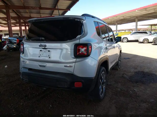 ZACCJBBB1JPH86052 — 2018 Jeep Renegade Latitude 4X4, фото 4 с аукциона IAAI 29.09.2026, Передняя и задняя части