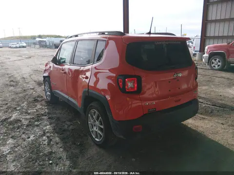 2021 Jeep Renegade Latitude 4x4 VIN ZACNJDBB3MPN25611 фото 3