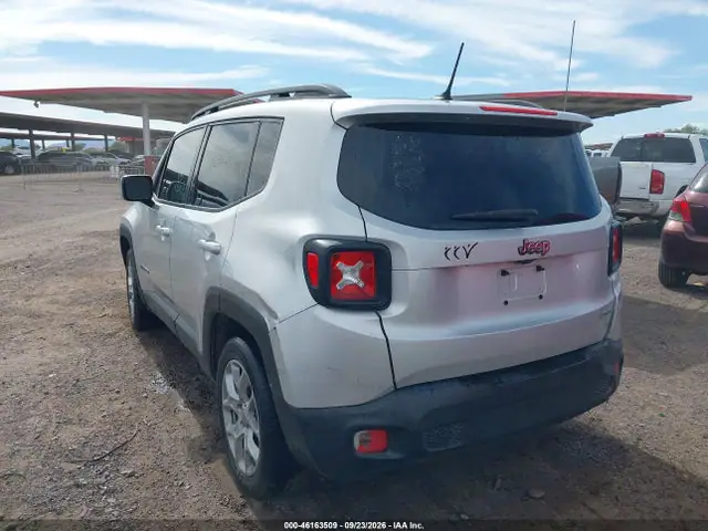 2016 Jeep Renegade Latitude VIN ZACCJABT1GPD44335 фото 3