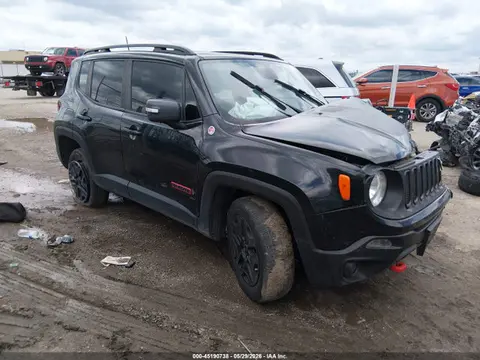 2018 Jeep Renegade Trailhawk 4x4 VIN ZACCJBCB6JPH15833 фото 1