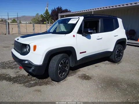 2023 Jeep Renegade Trailhawk 4x4 VIN ZACNJDC19PPP67040 фото 2