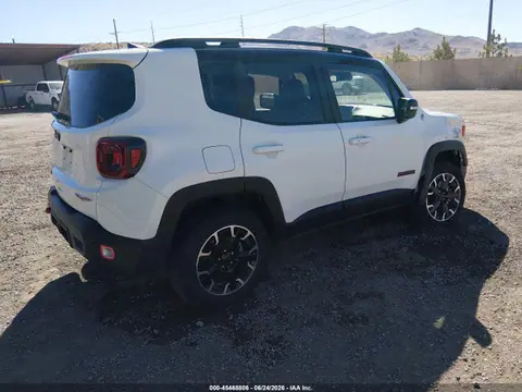 2023 Jeep Renegade Trailhawk 4x4 VIN ZACNJDC19PPP67040 фото 4