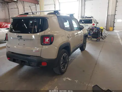 2016 Jeep Renegade Trailhawk VIN ZACCJBCT4GPD01273 фото 4