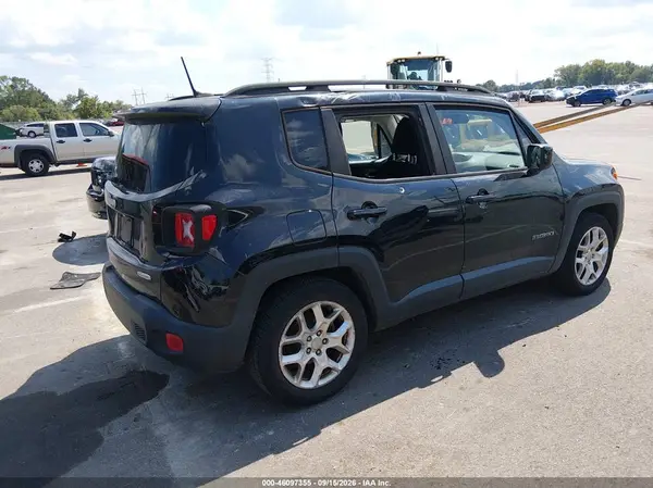 ZACCJABT0GPE35483 — 2016 Jeep Renegade, фото 4 с аукциона IAAI 13.10.2026, Задняя часть слева