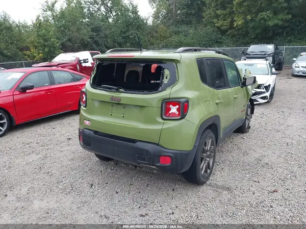 ZACCJBBW6GPC99098 — 2016 Jeep Renegade, фото 4 с аукциона IAAI, Передняя часть