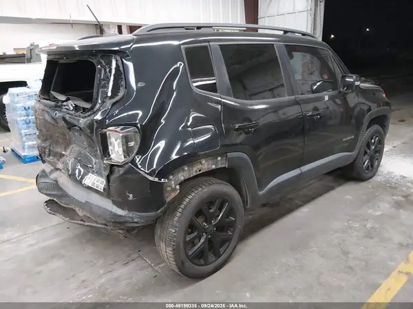 ZACCJBBT2GPC96902 — 2016 Jeep Renegade, фото 4 с аукциона IAAI, Задняя часть