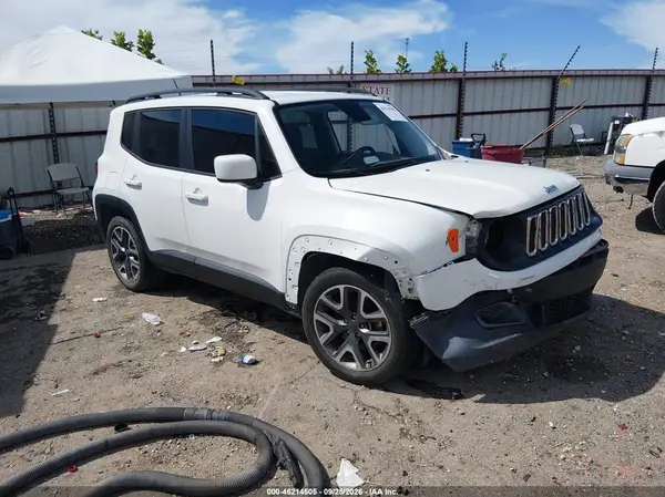 ZACCJABT9GPC47321 — 2016 Jeep Renegade, Передняя часть (Front End), фото до ремонта