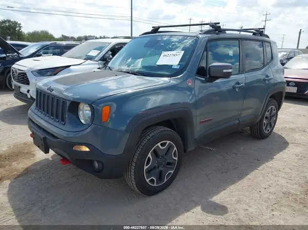ZACCJBCT8GPD43557 — 2016 Jeep Renegade, фото 2 с аукциона IAAI, Град