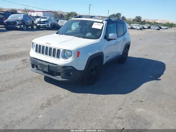 ZACCJADT0GPC82567 — 2016 Jeep Renegade, фото 2 с аукциона IAAI, Левый бок