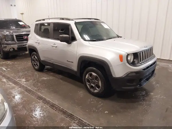 ZACCJBAB2HPF10670 — 2017 Jeep Renegade, Задняя часть (Rear), фото до ремонта