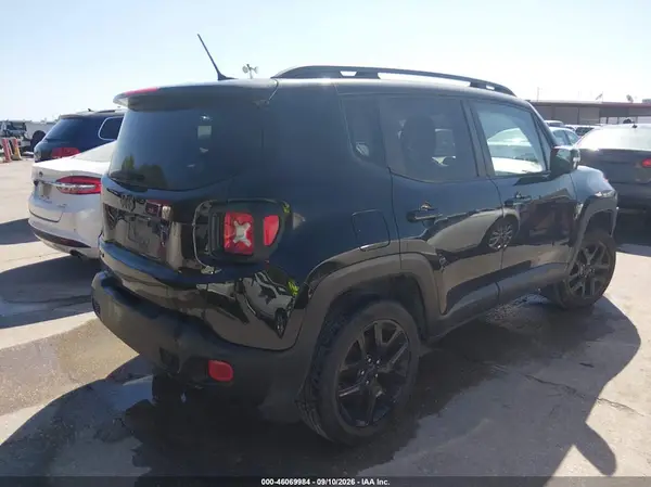 ZACCJBBB9HPG61049 — 2017 Jeep Renegade, фото 4 с аукциона IAAI 28.09.2026, Естественный износ