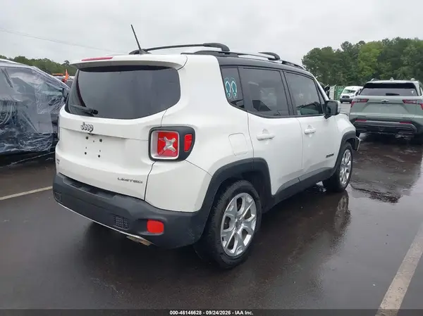 ZACCJADB6HPF21807 — 2017 Jeep Renegade, фото 4 с аукциона IAAI, Передняя часть