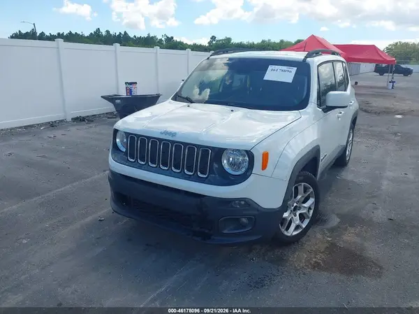 ZACCJABB1HPE40698 — 2017 Jeep Renegade, фото 2 с аукциона IAAI 05.10.2026, Естественный износ
