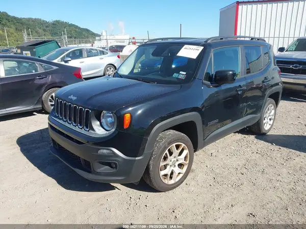 ZACCJBBB6HPG49716 — 2017 Jeep Renegade, фото 2 с аукциона IAAI 13.10.2026, Естественный износ