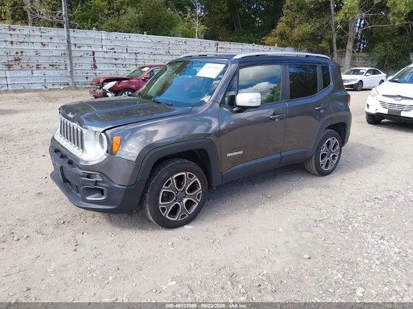ZACCJBDB8JPG89685 — 2018 Jeep Renegade, фото 2 с аукциона IAAI, Передняя часть