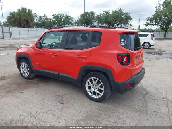 ZACNJAB13KPK03845 — 2019 Jeep Renegade, фото 3 с аукциона IAAI 14.10.2026, Механические повреждения