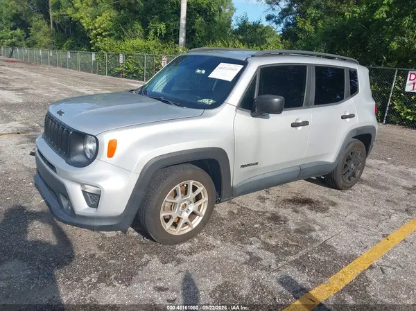 ZACNJABB0LPL02844 — 2020 Jeep Renegade, фото 2 с аукциона IAAI, Передняя часть