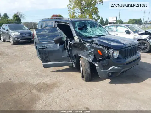 ZACNJBAB3LPL21685 — 2020 Jeep Renegade, Правая сторона, фото до ремонта
