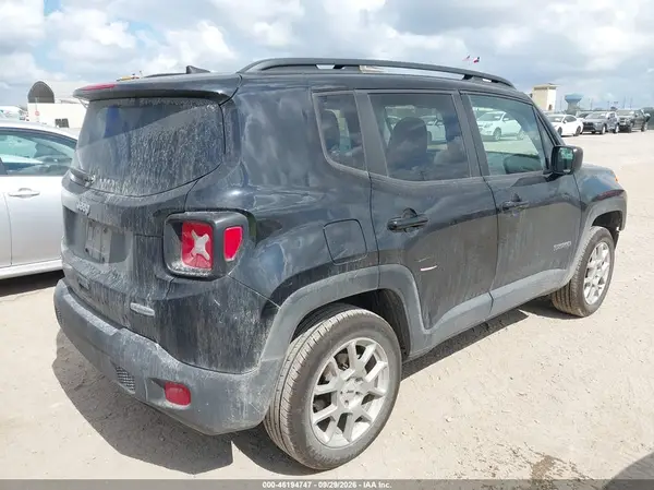 ZACNJDB14NPN87253 — 2022 Jeep Renegade, фото 4 с аукциона IAAI, Передняя часть