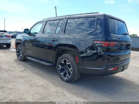 2025 Jeep Wagoneer Series Ii Overland 4x4 VIN 1C4SJVBPXSS532182 фото 3