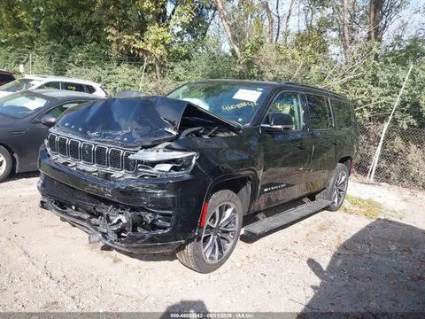 2023 Jeep Wagoneer Series Iii 4x4 VIN 1C4SJVDP4PS532084 фото 2