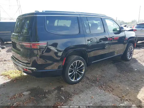 2023 Jeep Wagoneer Series Iii 4x4 VIN 1C4SJVDP4PS532084 фото 4
