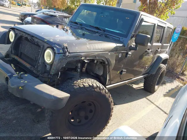 1C4BJWDG6JL810300 — 2018 Jeep Wrangler Jk Unlimited Sport, фото 2 с аукциона IAAI 14.10.2026, Передняя часть
