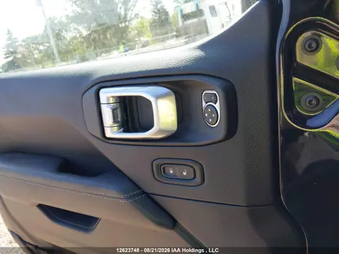 2023 Jeep Wrangler Sahara VIN 1C4HJXENXPW631875 фото 19