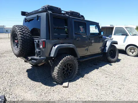 2017 Jeep Wrangler Unlimited Rubicon VIN 1C4BJWFG8HL549145 фото 4