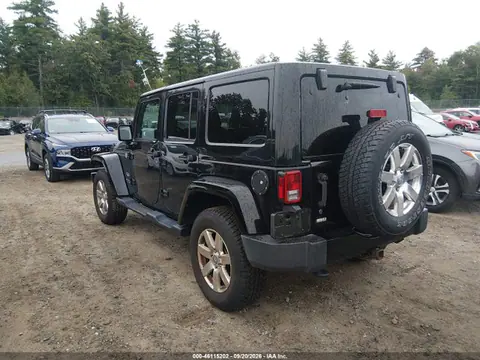 2017 Jeep Wrangler Unlimited Sahara 4x4 VIN 1C4BJWEGXHL733536 фото 3