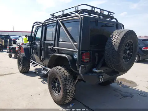 2017 Jeep Wrangler Unlimited Sahara 4x4 VIN 1C4BJWEG4HL684253 фото 3