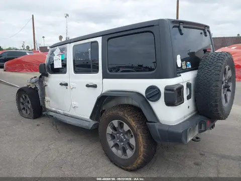 2018 Jeep Wrangler Unlimited Sahara 4x4 VIN 1C4HJXEN9JW213573 фото 3