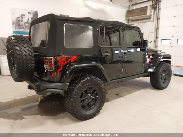 1C4BJWEG0GL204532 — 2016 Jeep Wrangler Unlimited Sahara, фото 4 с аукциона IAAI 14.10.2026, Передняя часть слева