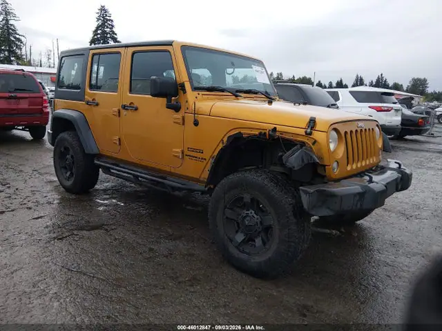 1C4BJWDG2EL321804 — 2014 Jeep Wrangler Unlimited Sport, Передняя часть (Front End), фото до ремонта