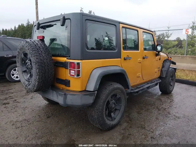 1C4BJWDG2EL321804 — 2014 Jeep Wrangler Unlimited Sport, фото 4 с аукциона IAAI 30.09.2026, Передняя часть