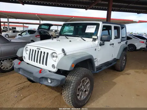 2014 Jeep Wrangler Unlimited Sport VIN 1C4BJWDG2EL194424 фото 2