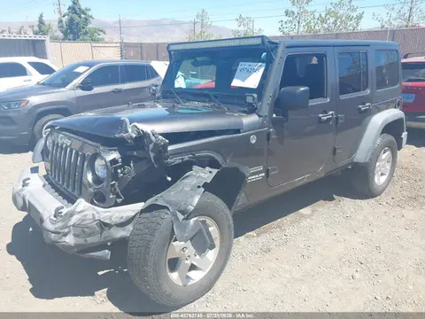 2016 Jeep Wrangler Unlimited Sport VIN 1C4BJWDG0GL308486 фото 2