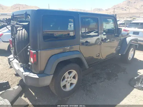 2016 Jeep Wrangler Unlimited Sport VIN 1C4BJWDG0GL308486 фото 4