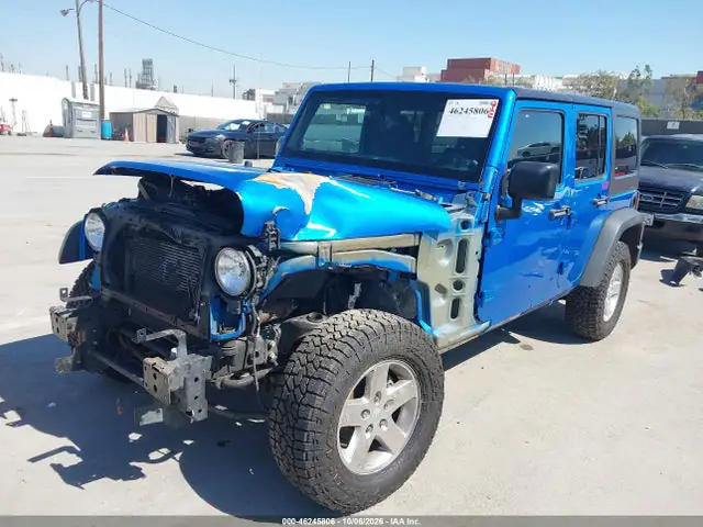1C4BJWDG3GL270798 — 2016 Jeep Wrangler Unlimited Sport, фото 2 с аукциона IAAI 14.10.2026, Передняя часть