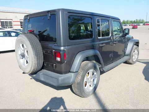 2018 Jeep Wrangler Unlimited Sport VIN 1C4HJXDNXJW220341 фото 4