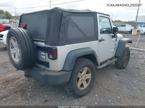 2012 Jeep Wrangler Sport VIN 1C4AJWAG5CL252247 фото 5