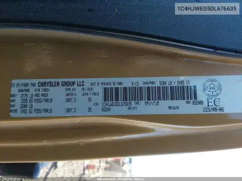 1C4HJWEG5DL676635 — 2013 Jeep Wrangler, Сзади, фото до ремонта