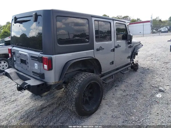1C4BJWDG4HL511687 — 2017 Jeep Wrangler, фото 4 с аукциона IAAI 14.10.2026, Передняя часть