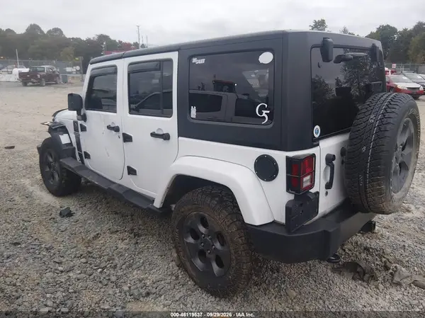 1C4BJWDG0HL575211 — 2017 Jeep Wrangler, фото 3 с аукциона IAAI, Правый бок
